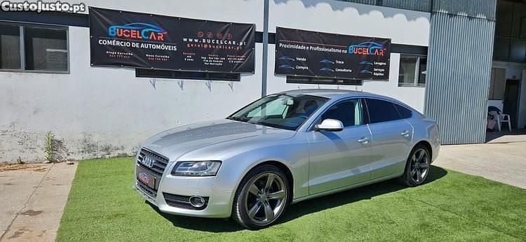 Cinza Usado 2010 Audi A5 Sportback S-Line Coupé | € 12.990 - Imagem 1/1