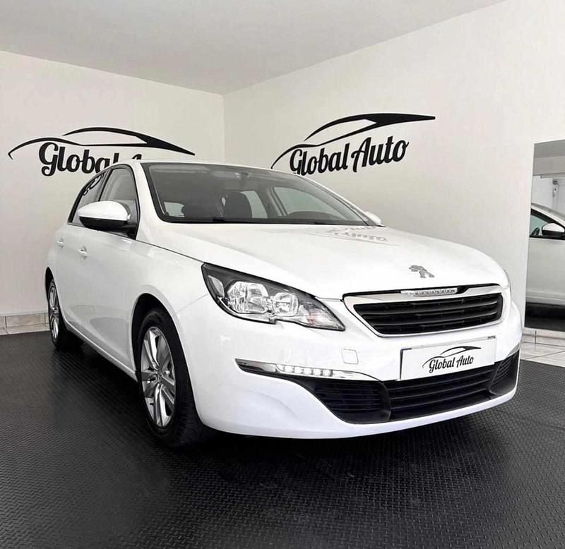 Usado Peugeot 308 99 HP (72 kW) 2016 Branco Citadino