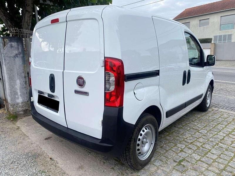 Usado Fiat Fiorino 80 HP (58 kW) 2019 Branco Monovolume