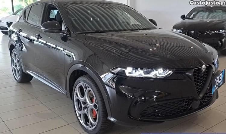 Preto Usado 2023 Alfa Romeo Tonale Veloce SUV | € 34.399 (Preço justo) - Imagem 1/1