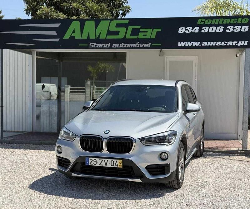 Cinzento Usado 2020 BMW X1 SUV | € 28.500 (Preço justo) - Imagem 1/4