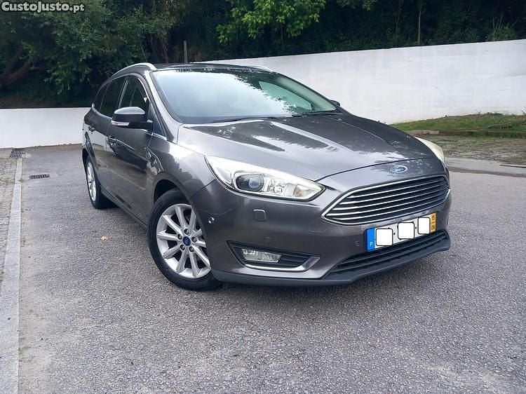 Outra Usado 2015 Ford Focus Trend Carrinha | € 7.990 (Preço justo) - Imagem 1/1