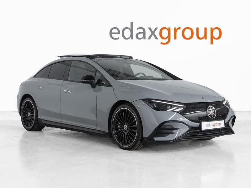 Cinza Usado 2024 Mercedes EQE500 Sedan | € 68.490 - Imagem 1/4
