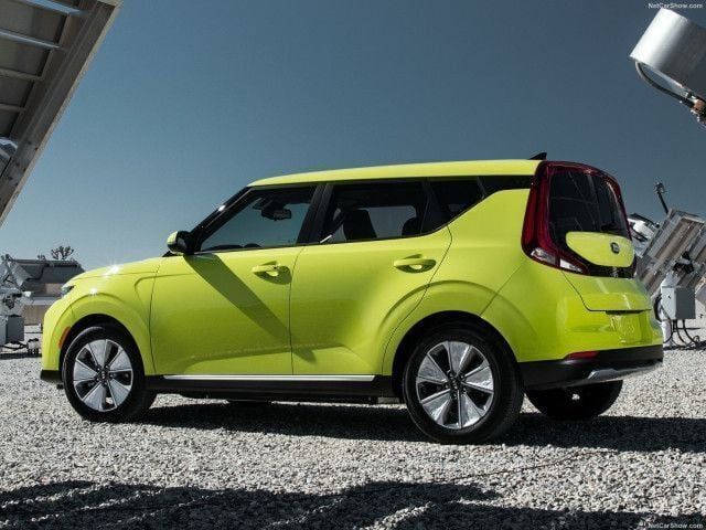 Usado Kia Soul EV 100 kW (136 HP) 2021 Branco SUV