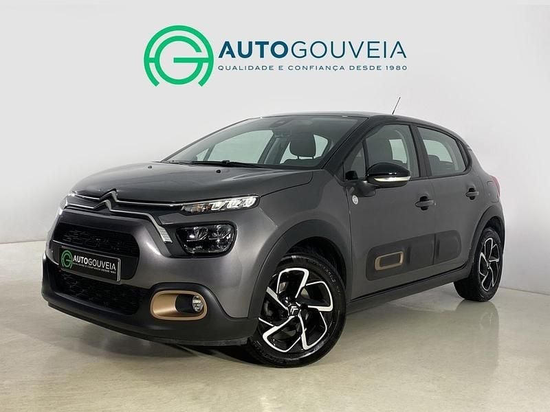 Cinza Usado 2023 Citroën C3 PureTech | € 14.480 - Imagem 1/4