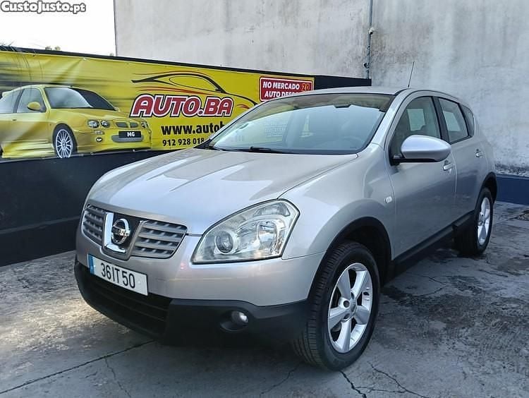 Cinza Usado 2010 Nissan Qashqai Acenta SUV | € 8.750 (Preço justo) - Imagem 1/1