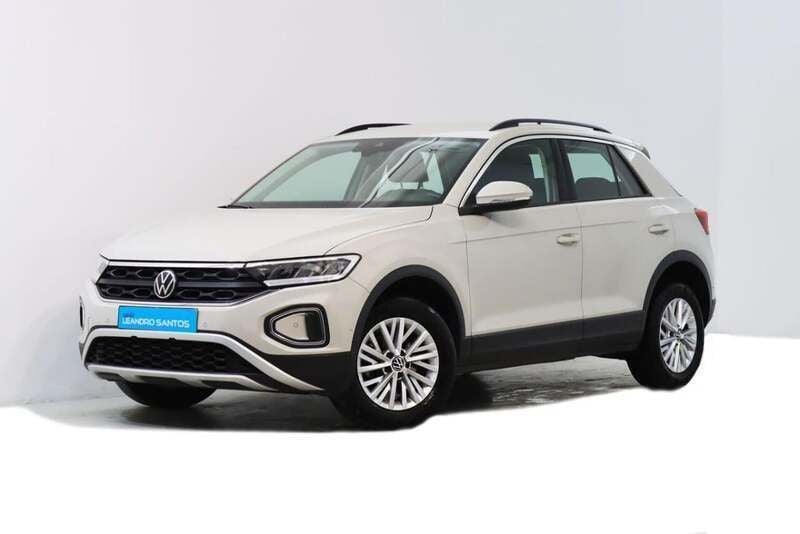 Cinzento Usado 2023 VW T-Roc SUV | € 22.450 (Preço justo) - Imagem 1/2