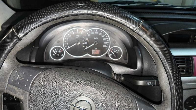 Usado Opel Corsa 2003 Sedan