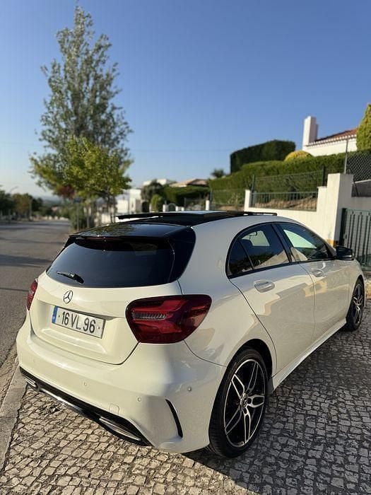 Usado 2017 Mercedes A200 Sedan | € 19.900 (Preço justo) - Imagem 1/4