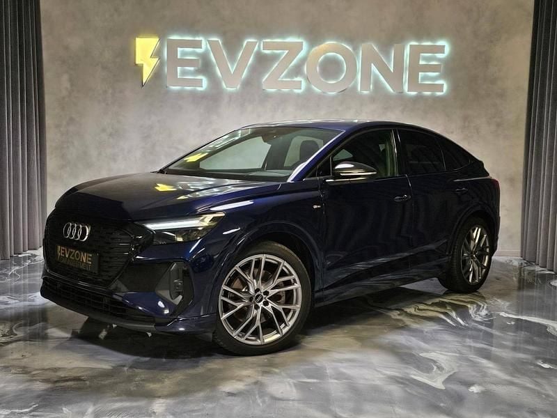 Usado Audi Q4 e-tron Business 150 kW (204 HP) 2023 Azul SUV