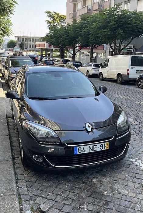 Usado 2012 Renault Mégane III Sedan | € 5.250 (Bom preço) - Imagem 1/4