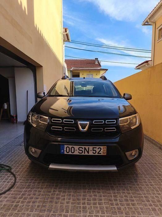 Usado 2017 Dacia Sandero Stepway Citadino | € 9.750 (Preço justo) - Imagem 1/4