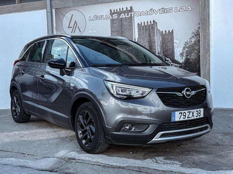 Cinzento Usado 2020 Opel Crossland X SUV | € 12.450 (Bom preço) - Imagem 1/4