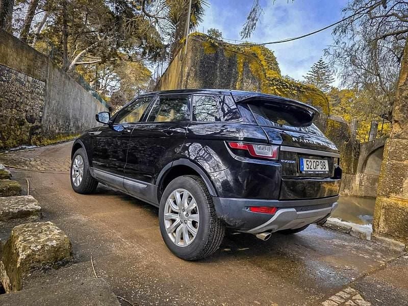 Usado Land Rover Range Rover evoque 150 HP (110 kW) 2015 Preto Citadino