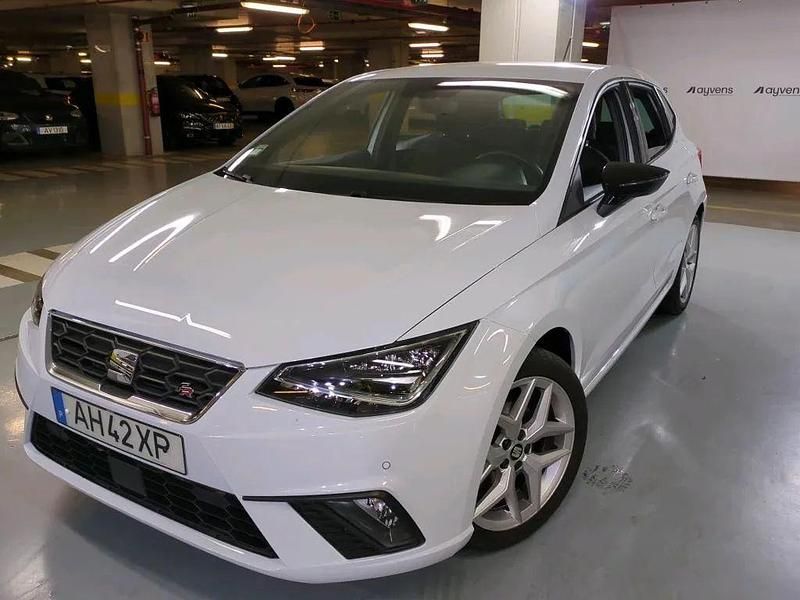 Branco Usado 2021 Seat Ibiza FR | € 16.400 (Preço justo) - Imagem 1/4