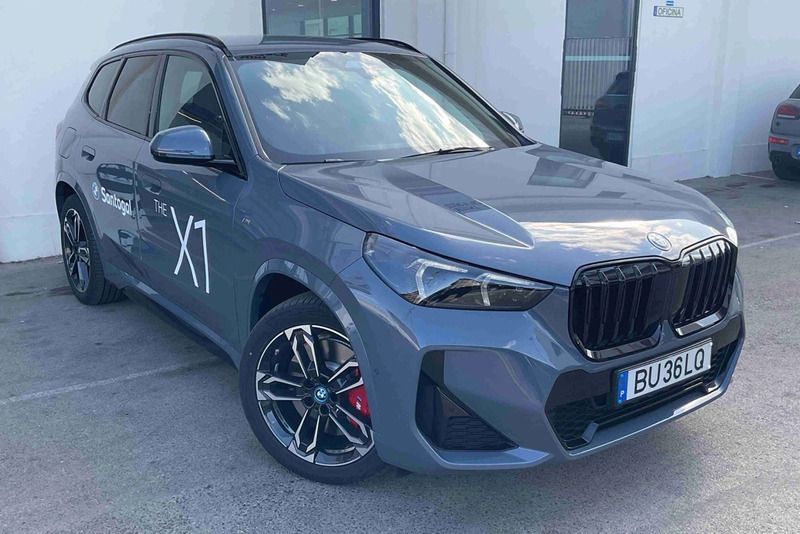 Outra Novo 2025 BMW X1 Luxury Line SUV | € 64.900 - Imagem 1/4