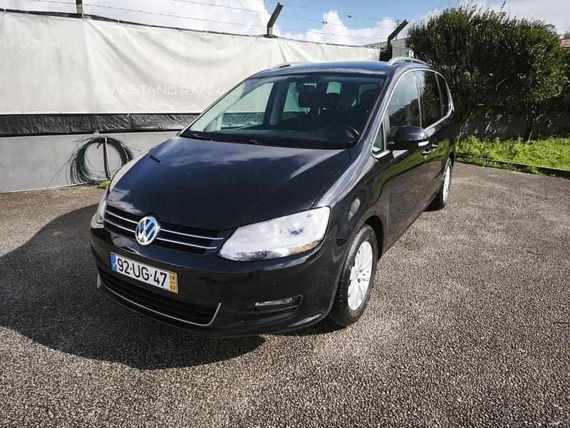 Usado VW Sharan 150 HP (110 kW) 2018 Preto Monovolume