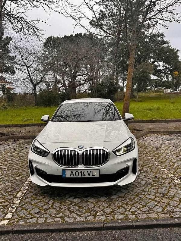 Branco Usado 2022 BMW 116 Citadino | € 15.600 - Imagem 1/4