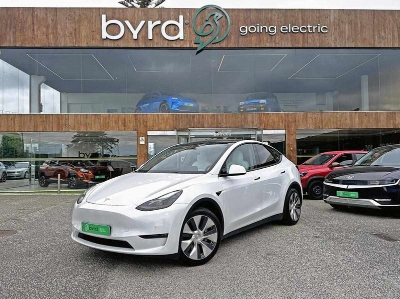 Branco Usado 2021 Tesla Model Y Long Range AWD SUV | € 30.900 (Bom preço) - Imagem 1/4