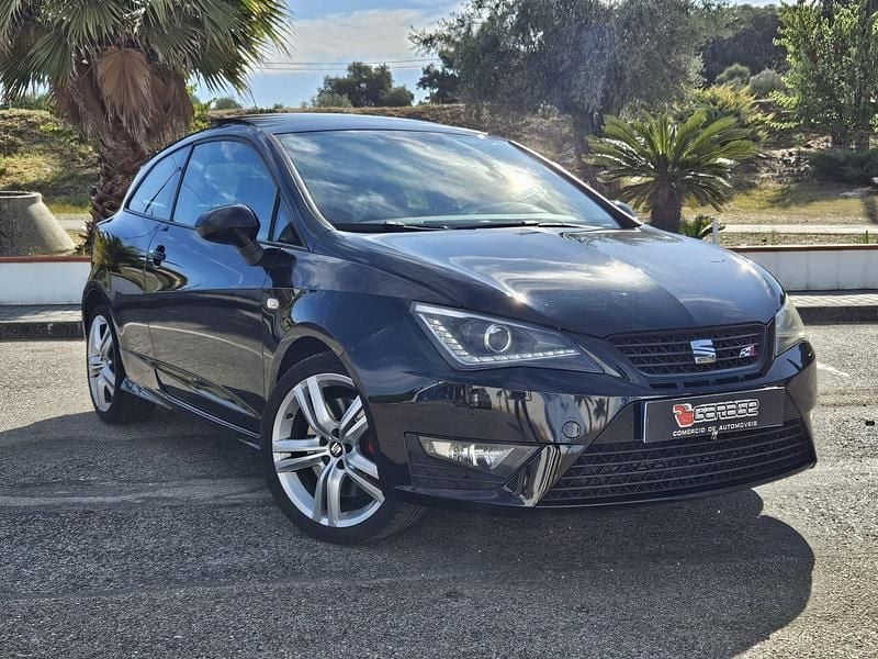 Preto Usado 2017 Cupra Ibiza Citadino | € 18.000 (Preço justo) - Imagem 1/4