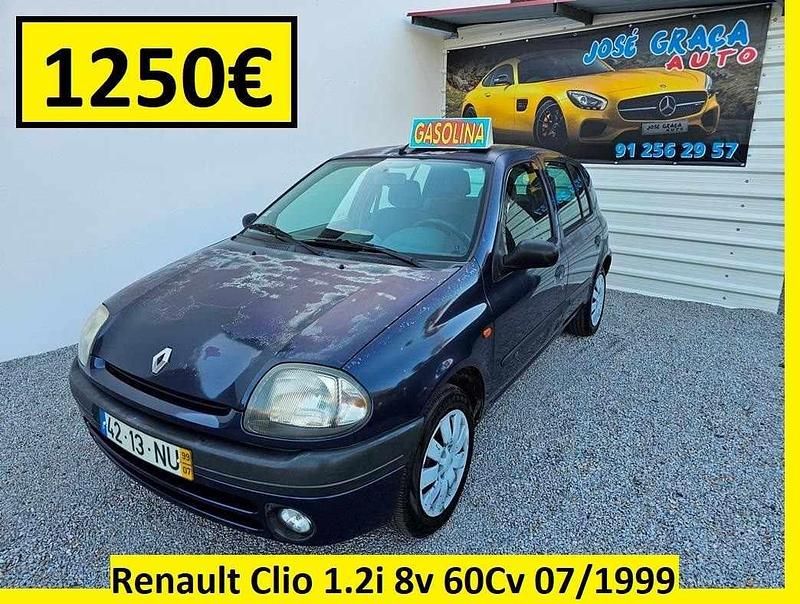 Azul Usado 1999 Renault Clio II | € 1.250 (Preço justo) - Imagem 1/4