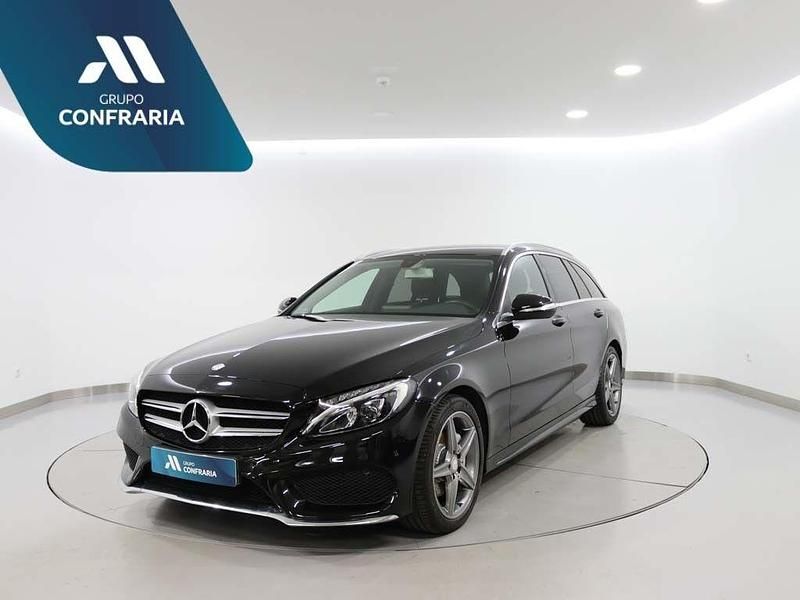 Usado Mercedes C220 AMG line 136 HP (100 kW) 2015 Preto Carrinha