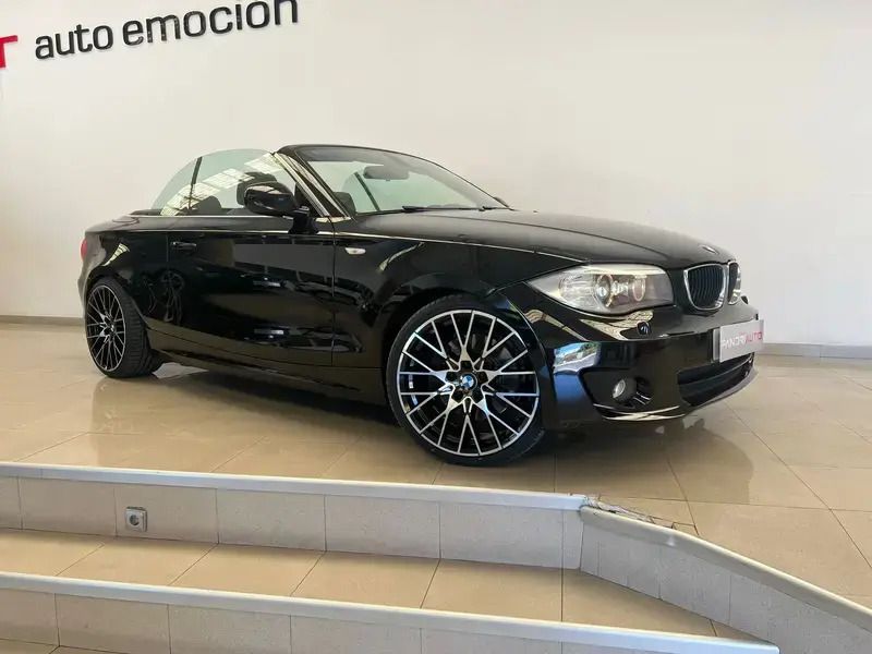 Usado BMW 123 204 HP (150 kW) 2012 Preto Citadino