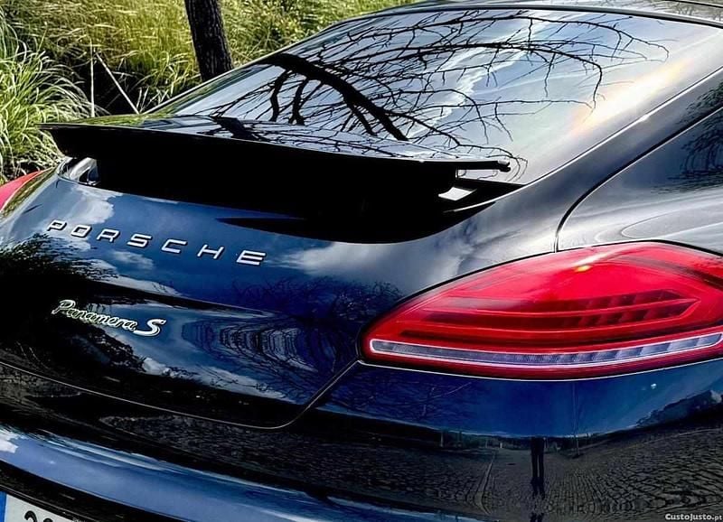 Usado Porsche Panamera 416 HP (305 kW) 2013 Cinzento Citadino