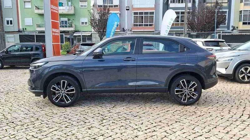 Usado Honda HR-V Elegance 107 HP (78 kW) 2023 Cinzento SUV