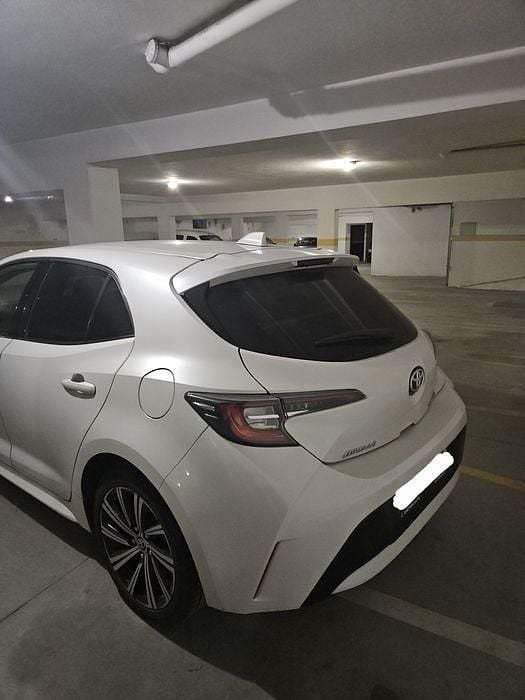 Usado Toyota Corolla Comfort 122 HP (89 kW) 2022 Sedan