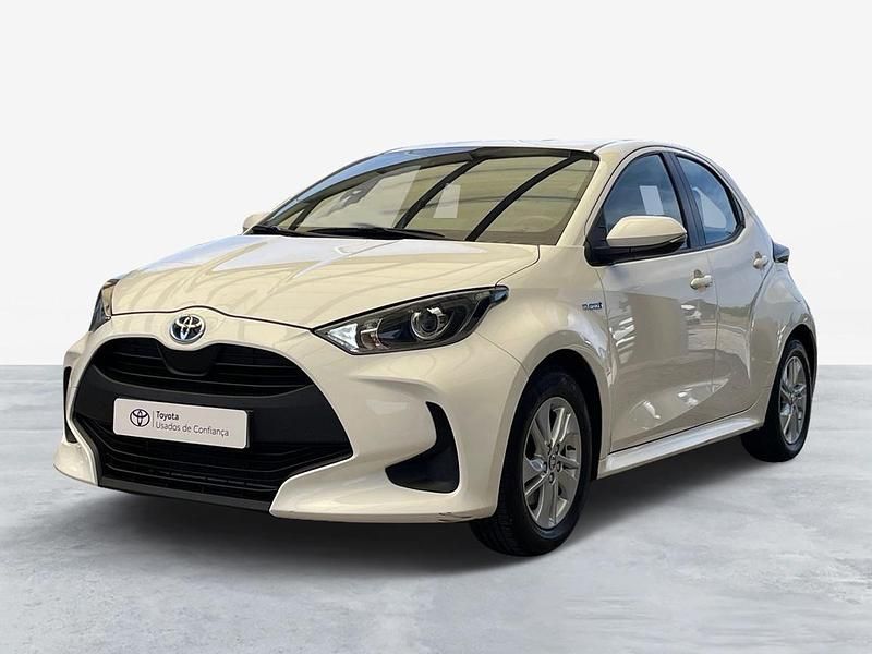Branco (sólida) Usado 2024 Toyota Yaris Comfort | € 24.750 (Preço justo) - Imagem 1/4