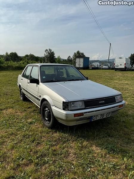 Outra Usado 1984 Toyota Corolla Sedan | € 750 - Imagem 1/1