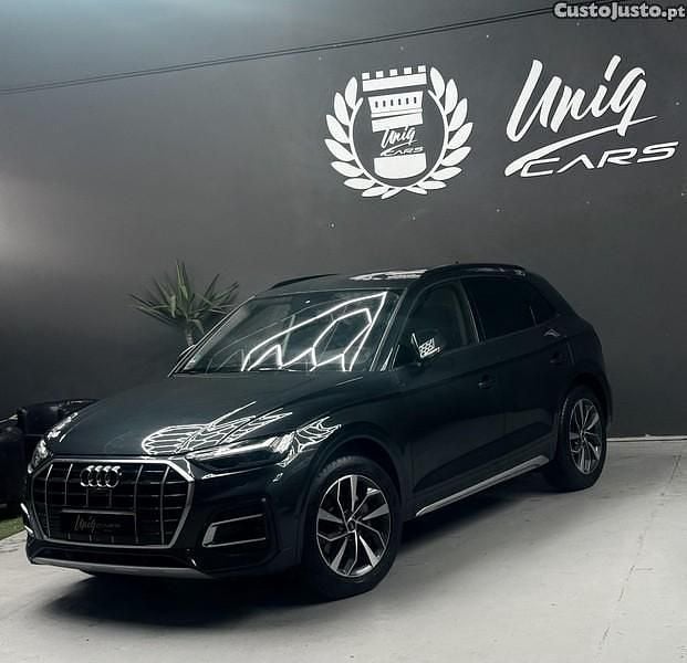 Cinza Usado 2022 Audi Q5 S-Line SUV | € 42.999 (Preço justo) - Imagem 1/1