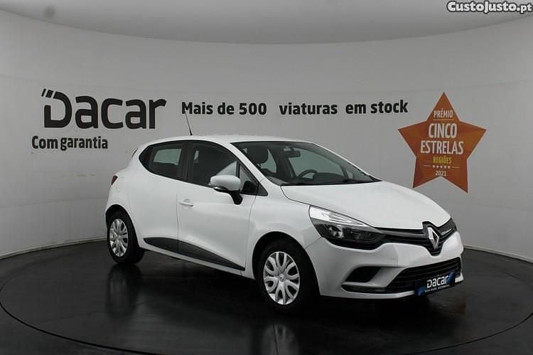 Branco Usado 2016 Renault Clio IV Zen | € 9.499 (Bom preço) - Imagem 1/1