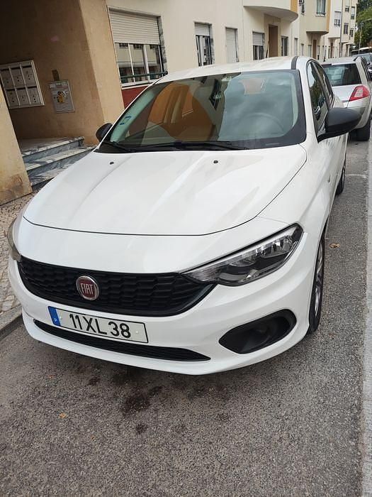 Usado 2019 Fiat Tipo Sedan | € 5.900 (Super Preço) - Imagem 1/4