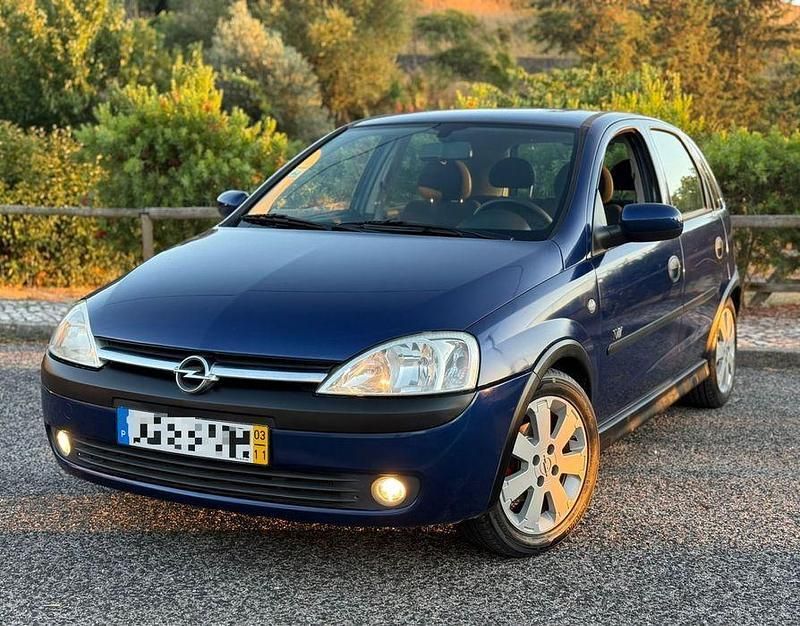Usado 2003 Opel Corsa Sedan | € 2.450 (Bom preço) - Imagem 1/4