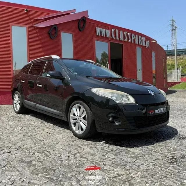 Preto Usado 2009 Renault Mégane GrandTour Dynamique Carrinha | € 6.500 (Preço justo) - Imagem 1/4