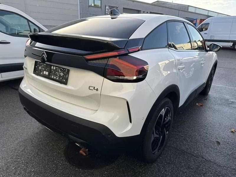 Usado Citroën C4 Shine 131 HP (96 kW) 2023 Branco SUV