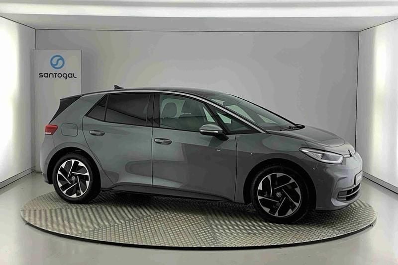 Cinzento Novo 2025 VW ID.3 Pro Citadino | € 44.000 - Imagem 1/4