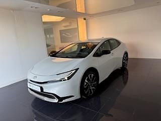 Usado Toyota Prius Luxury 152 HP (111 kW) 2025 Branco (pintura metalizada especial) Citadino