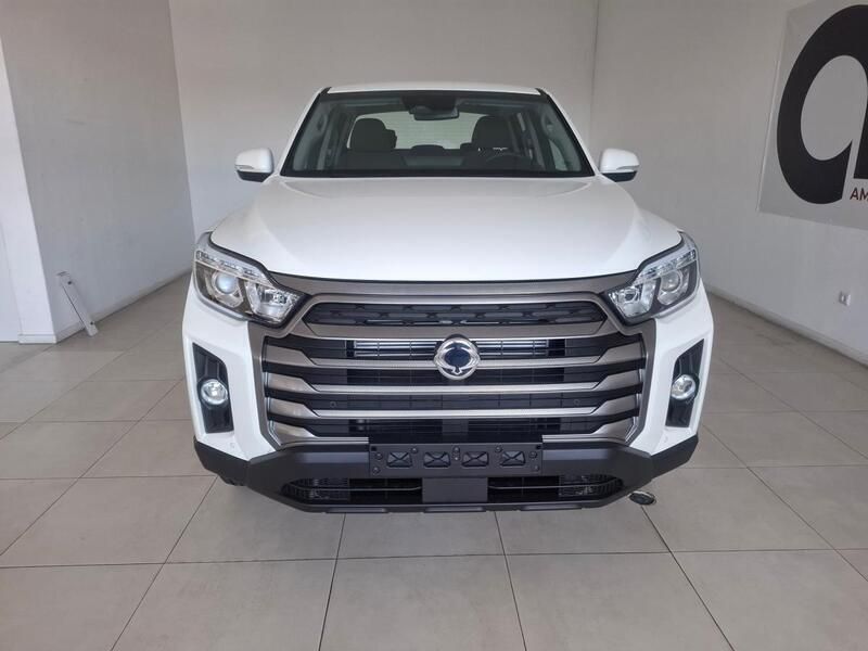 Usado Ssangyong (KGM) Musso 202 HP (148 kW) 2024 Branco SUV