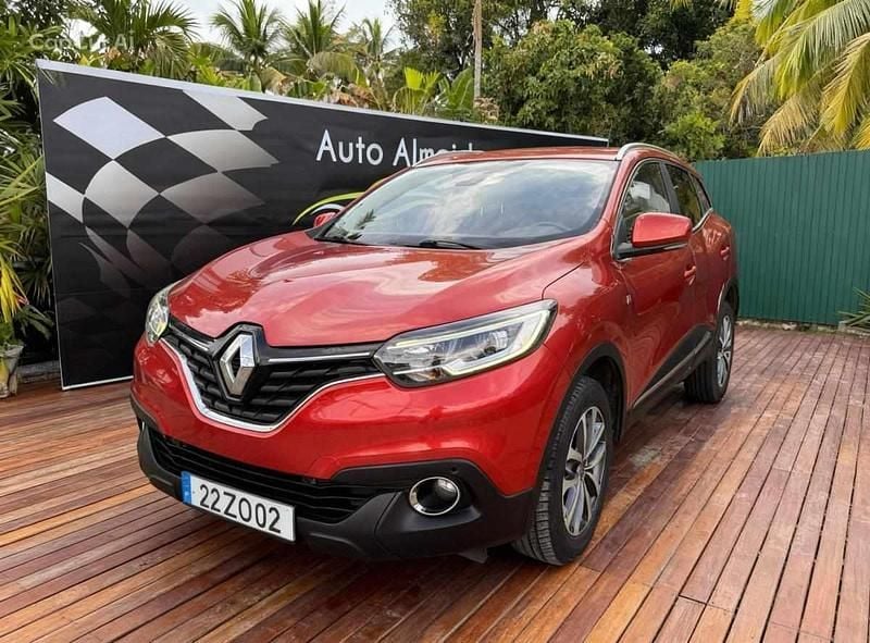 Vermelho Usado 2016 Renault Kadjar SUV | € 14.500 (Preço justo) - Imagem 1/4