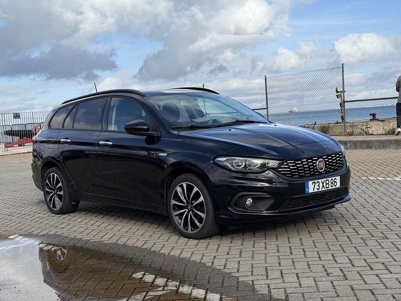 Preto Usado 2019 Fiat Tipo Easy Carrinha | € 7.900 (Preço justo) - Imagem 1/4
