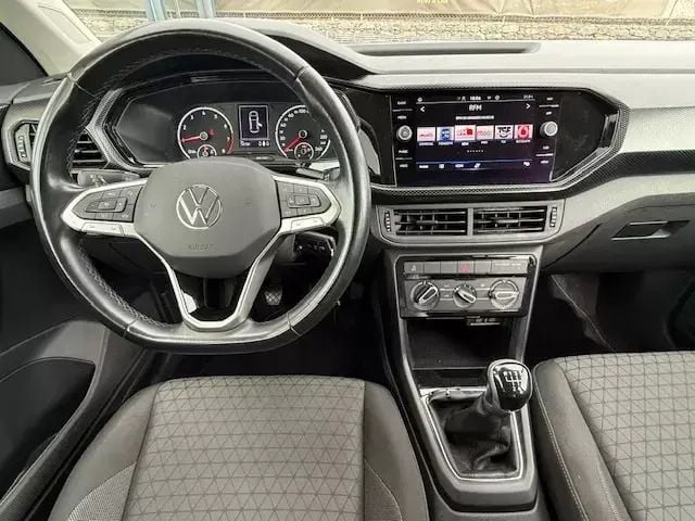 Usado VW T-Cross Life 95 HP (69 kW) 2022 Cinzento SUV