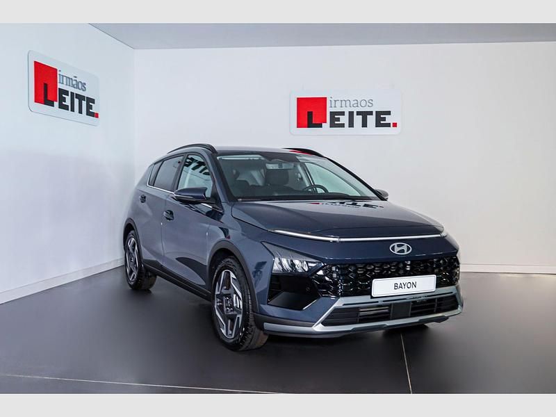 Aurora gray (metalizado) Novo 2025 Hyundai Bayon Premium SUV | € 24.680 (Preço elevado) - Imagem 1/4
