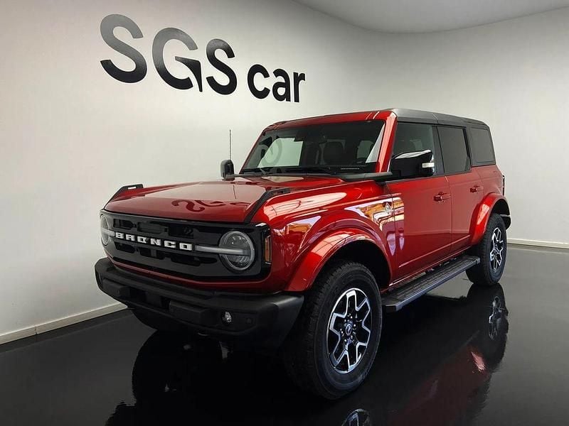 Vermelho Novo 2025 Ford Bronco Outer Banks SUV | € 95.000 - Imagem 1/4