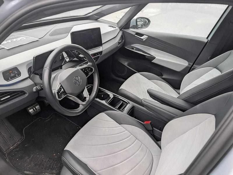 Usado VW ID.3 Pro Performance 150 kW (204 HP) 2023 Cinzento Citadino