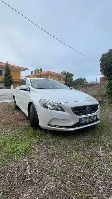 Usado 2014 Volvo V40 Carrinha | € 10.000 (Bom preço) - Imagem 1/4