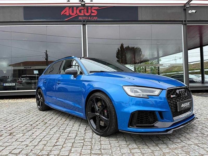 Azul Usado 2019 Audi RS3 Citadino | € 52.000 - Imagem 1/4