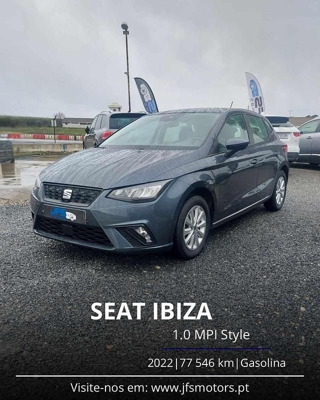 Usado Seat Ibiza Style 80 HP (58 kW) 2022 Cinza Citadino